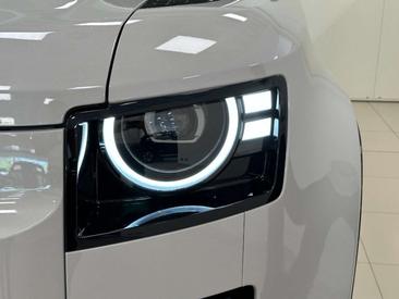 Land Rover Defender 110 D200 — photo 15