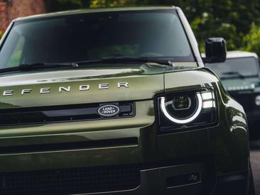 Land Rover Defender 110 D200 — photo 7