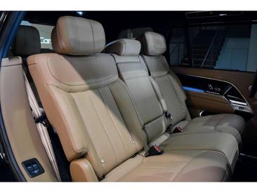 Land Rover Range Rover P530 — photo 12