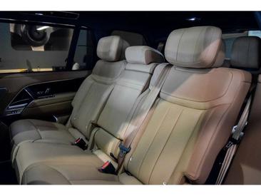 Land Rover Range Rover P530 — photo 11