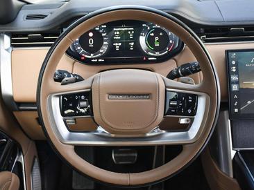 Land Rover Range Rover P460e — photo 6