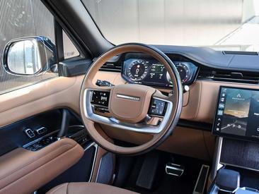 Land Rover Range Rover P460e — photo 10