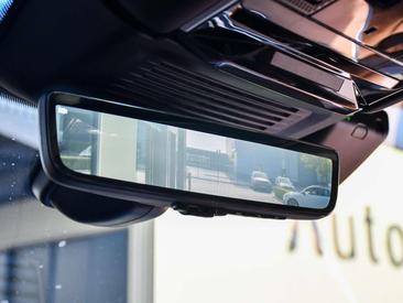 Land Rover Range Rover P460e — photo 27