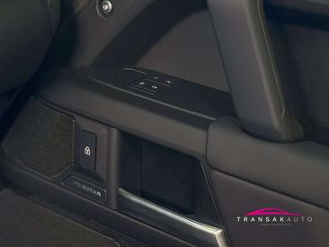 Land Rover Defender D200 — photo 19