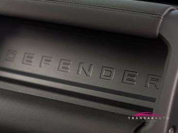Land Rover Defender D200 — photo 36