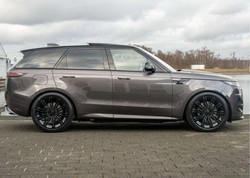 Land Rover Range Rover Sport P550e — photo 4
