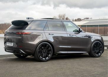Land Rover Range Rover Sport P550e — photo 10