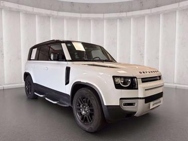 Land Rover Defender 110 P400e — photo 7