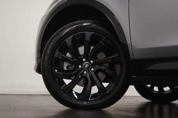 Land Rover Discovery Sport D200 — photo 9