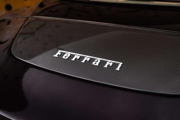 Ferrari Roma Spider — photo 15