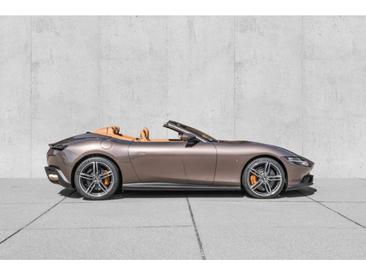 Ferrari Roma Spider — photo 5