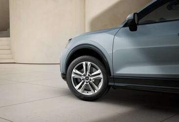 Audi Q2 35 TDI — photo 7
