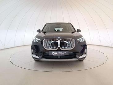 BMW IX1 EDrive20 — photo 2