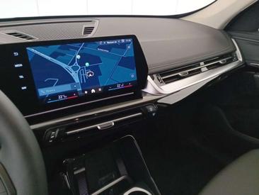 BMW IX1 EDrive20 — photo 17