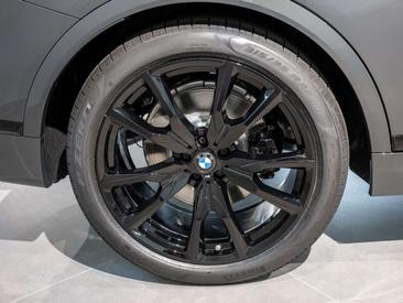 BMW X7 XDrive40d 2024 — photo 8