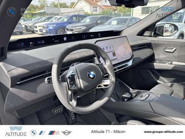 BMW iX3 40 — photo 10