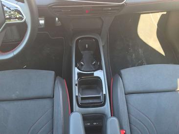 Volkswagen ID.3 Berline GTX Performance — photo 13