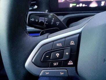 Volkswagen Passat Break Variant 1.5 ETSI — photo 11