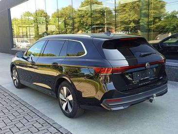 Volkswagen Passat Break Variant 1.5 ETSI — photo 5