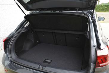 Volkswagen T-Roc 1.0 TSI — photo 7