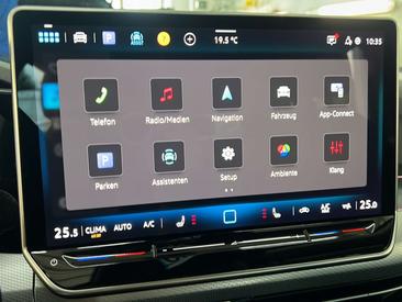 Volkswagen Golf Break Variant 1.5 ETSI — photo 9