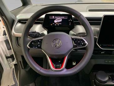 Volkswagen ID. Buzz GTX — photo 12