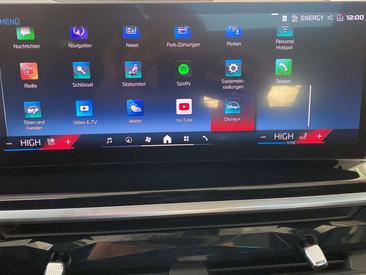 BMW X5 — photo 14