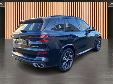 BMW X5 — photo 19