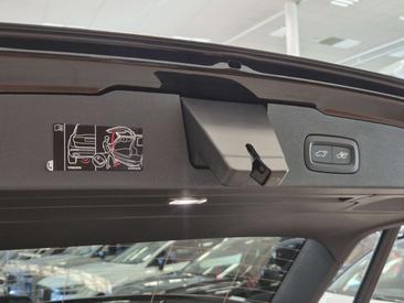 Volvo V60 Break T6 Recharge AWD — photo 9