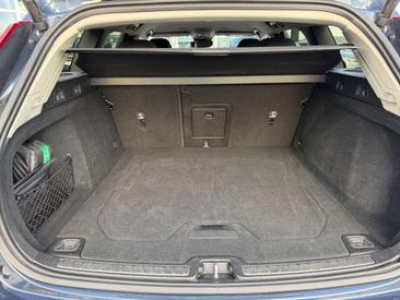 Volvo V60 Break B4 — photo 12