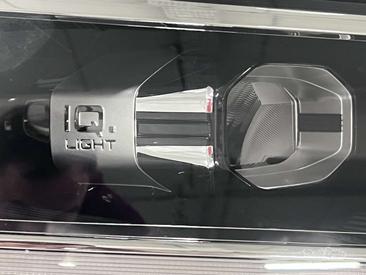 Volkswagen T-Roc — photo 8