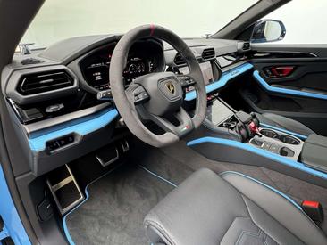 Lamborghini Urus SE — photo 7