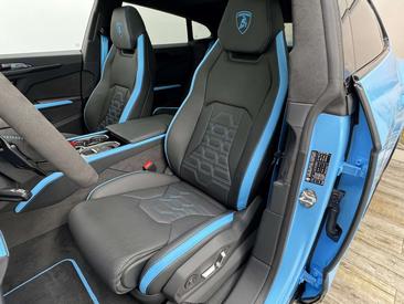 Lamborghini Urus SE — photo 13