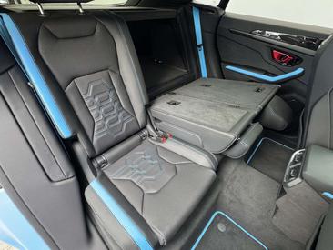 Lamborghini Urus SE — photo 22