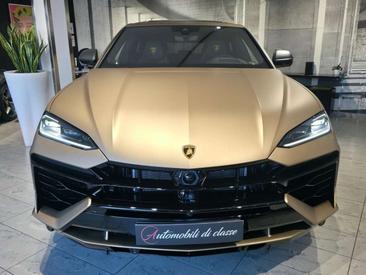 Lamborghini Urus SE — photo 4
