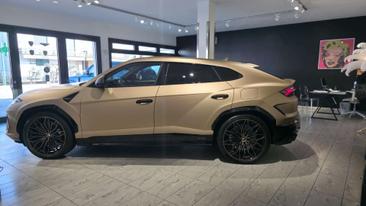 Lamborghini Urus SE — photo 8