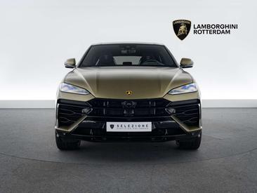Lamborghini Urus SE — photo 4