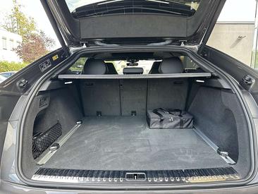 Lamborghini Urus SE — photo 15