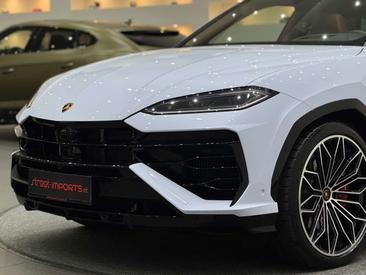 Lamborghini Urus SE — photo 7
