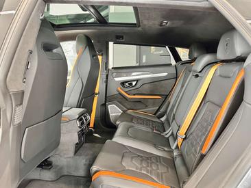 Lamborghini Urus SE — photo 15