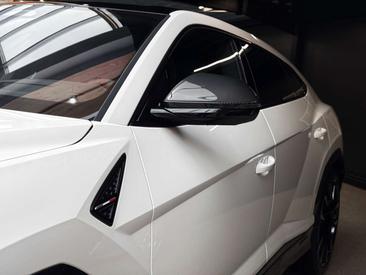 Lamborghini Urus SE — photo 3