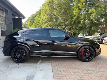 Lamborghini Urus SE — photo 5