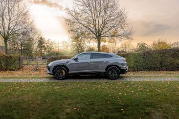 Lamborghini Urus SE — photo 7