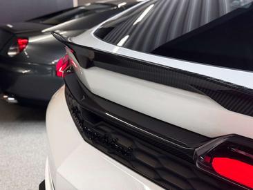 Lamborghini Urus SE — photo 13