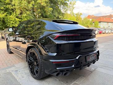 Lamborghini Urus SE — photo 12