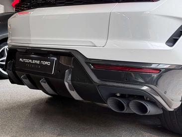 Lamborghini Urus SE — photo 14