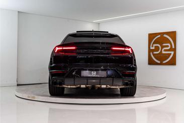 Lamborghini Urus SE — photo 4
