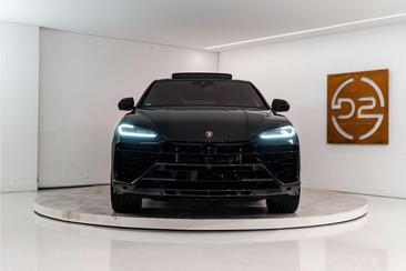 Lamborghini Urus SE — photo 8
