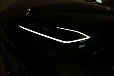 Lamborghini Urus SE — photo 11