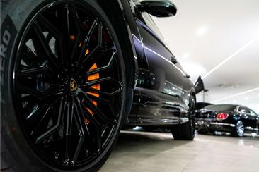 Lamborghini Urus SE — photo 12